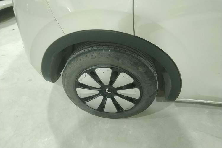 Used Wuling Bingo 2023 333 km Lingxi Connected Version