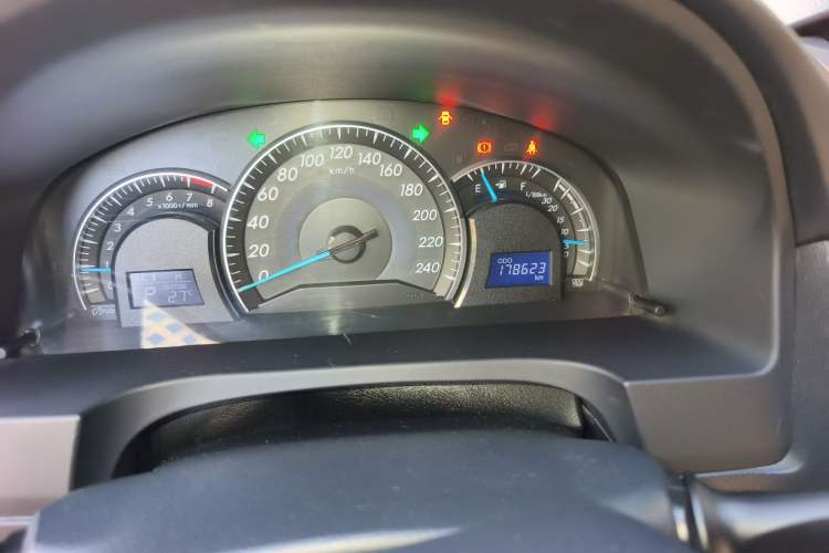 Used Toyota Camry 2016 2.0E 10th Anniversary Elite Edition