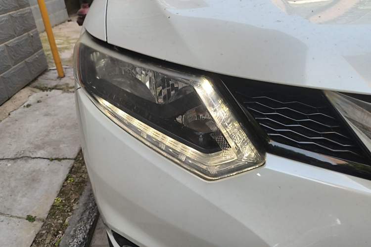 Used Nissan X-Trail 2014 2.0L CVT Comfort Edition 2WD
