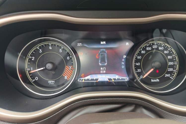 Used Jeep Cherokee 2014 3.2L High-Performance Version