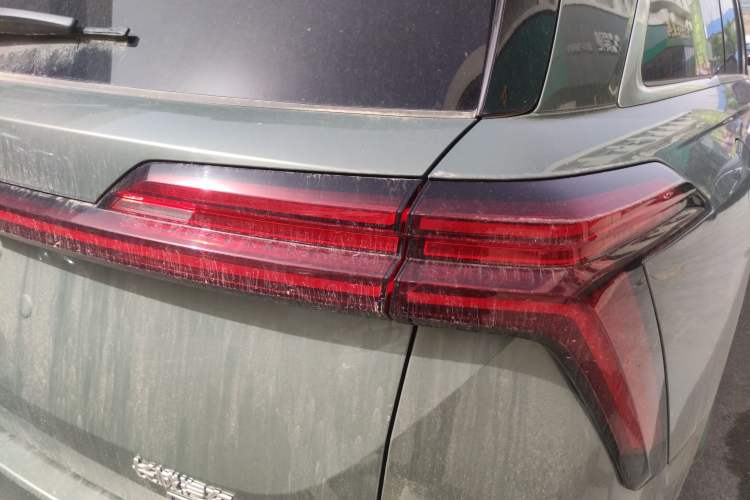 Used Wey Lanshan 2025 Four-Wheel Drive Max
