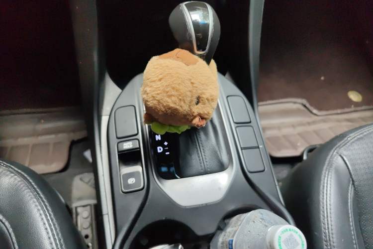 Used Hyundai Santa Fe 2013 2.4L Automatic Two-Wheel Drive Smart Version