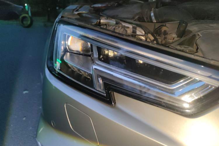 Used Audi A4L 2018 30th Anniversary Edition 45 TFSI quattro Individual Sport Edition
