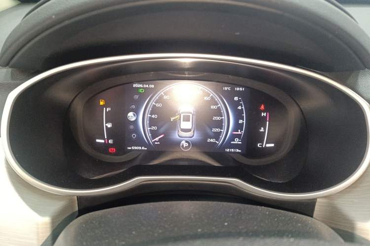 Used Geely Auto Emgrand X7 Sport 2020 1.8TD DCT Two-Wheel Drive Smart Connect 4G-Enabled Version
