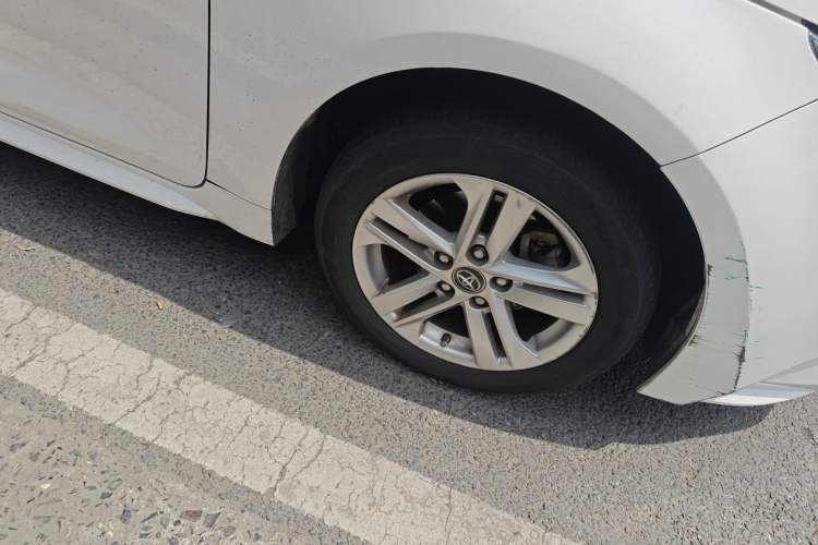 Used Toyota Levin 2022 Dual-Motor 1.8H E-CVT Progressive Edition Right Front Wheel Hub