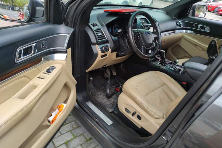 Used Ford Explorer 2016 2.3T Elite Edition Driver Seat