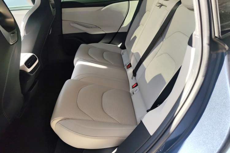 Used Xiaomi Auto SU7 2024 Rear-Drive Ultra-Long Range Advanced Pro-Level Intelligent Driving Version