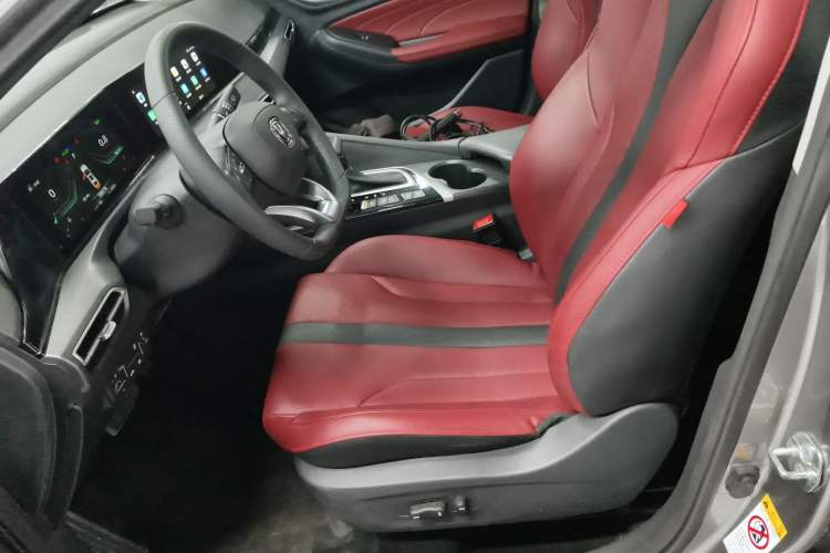 Used CHANGAN Eado 2021 PLUS Blue Whale NE 1.4T GDI DCT Flagship Model
