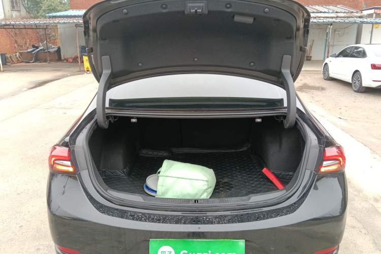 Used Buick LaCrosse 2021 552T Luxury Version
