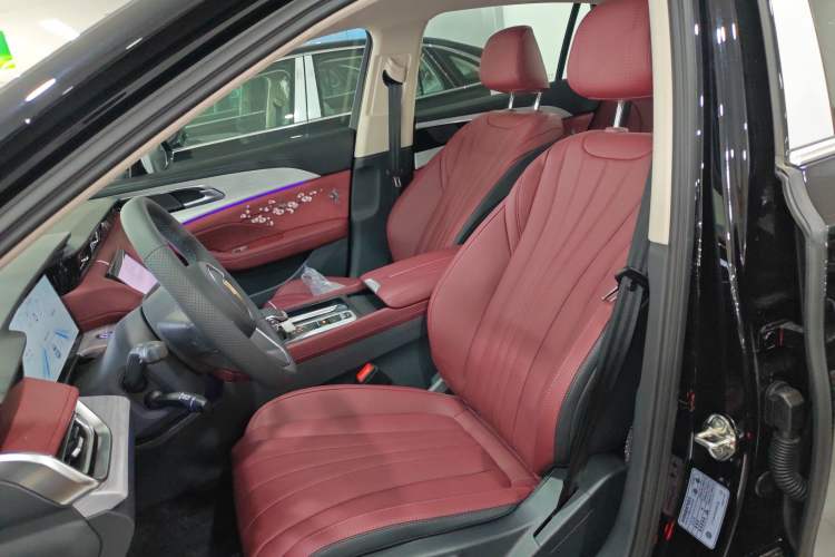 Used Hongqi H5 PHEV 2025 170 Super Hybrid Version
