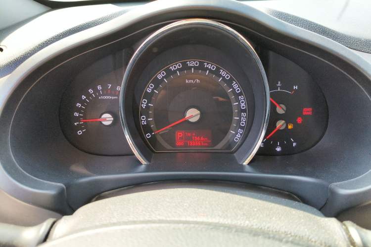 Used Kia Sportage R 2012 2.0L Automatic Two-Wheel Drive GLS
