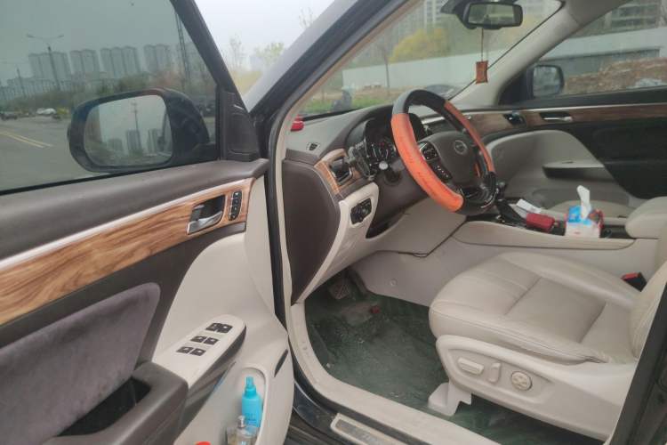 Used GAC Trumpchi GS8 2017 320T Two-Wheel Drive Luxury Smart Connectivity Version (7 Seats) Driver Seat