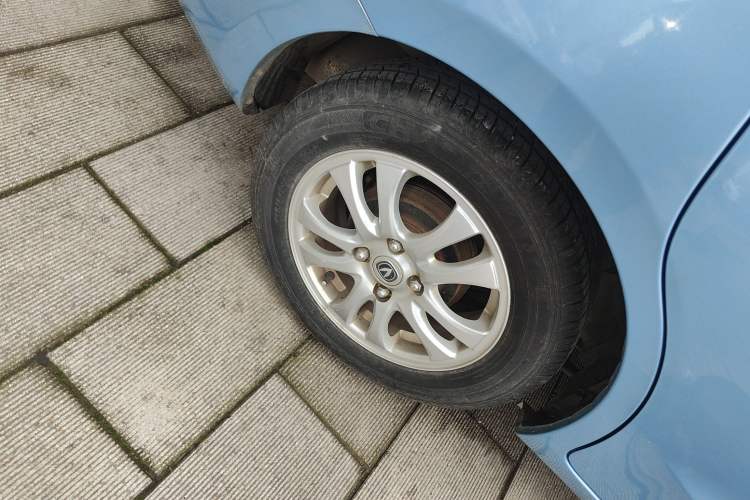 Used CHANGAN Alsvin V3 2012 1.3L Manual Comfort Version China IV Standard
