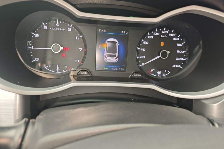 Used Geely Auto Emgrand GS 2019 1.4T CVT Edition Odometer Close Up