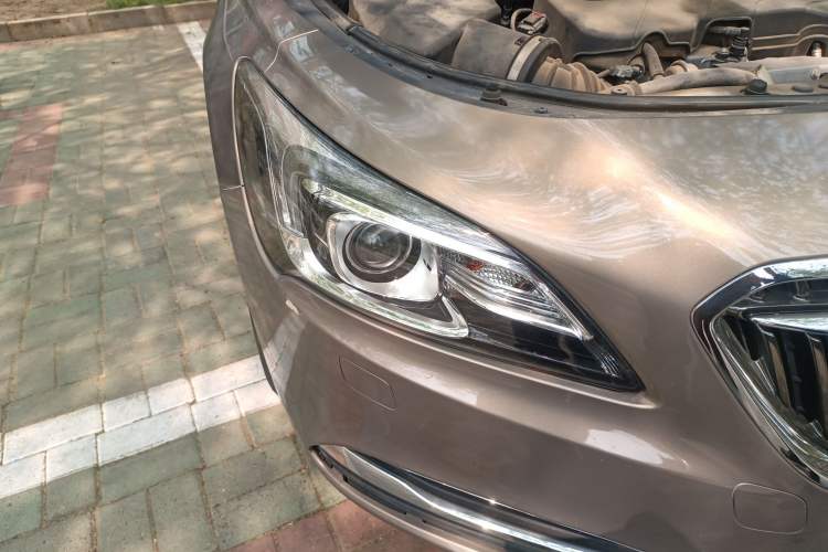 Used Buick LaCrosse 2016 20T Elite Edition Right Front Headlight