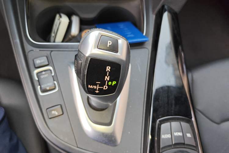 Used BMW 3 Series 2017 318Li Fashion Model Gear Lever