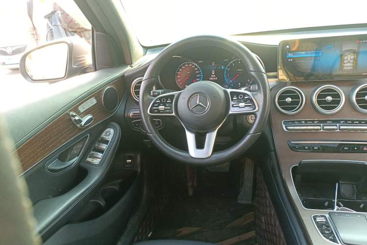 Used Mercedes-Benz GLC 2020 GLC 260 L 4MATIC Luxury Model