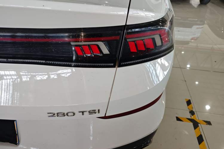 Used Volkswagen Lamando 2022 Lingdu L 280TSI DSG Spicy Edition