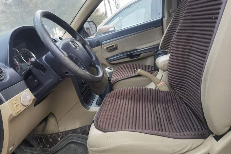 Used Haval H5 Classic 2010 European-style Edition 2.4L Four-Wheel Drive Comfort Model
