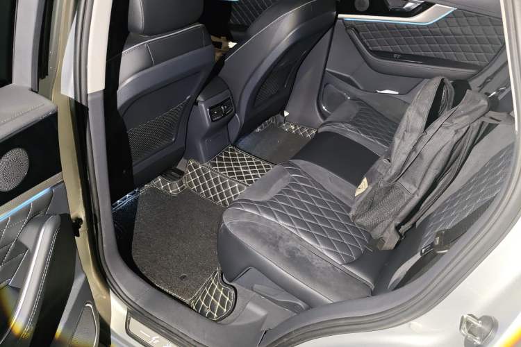 Used Hongqi HS5 2019 2.0T Smart Connect Flagship All-Wheel-Drive Version