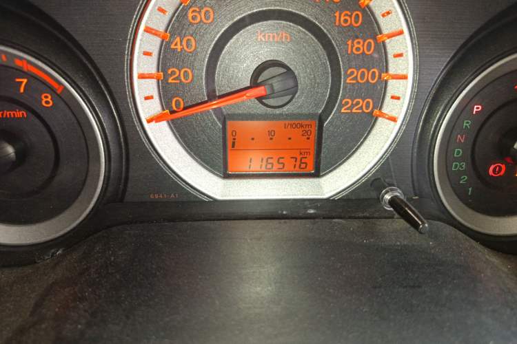Used Honda City Classic 2011 1.5L Automatic Elite Edition Odometer Close Up
