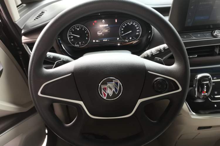 Used Buick GL8 2023 Land Executive Class Comfort Model