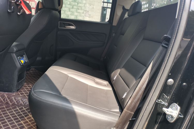 Used Great Wall Poer 2023 2.0T Commercial Version Automatic Diesel 4x4 Elite Long-Box GW4D20M