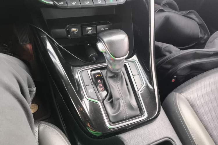 Used Kia Sportage R 2018 2.0L Automatic Smart Luxury Version China V Standard