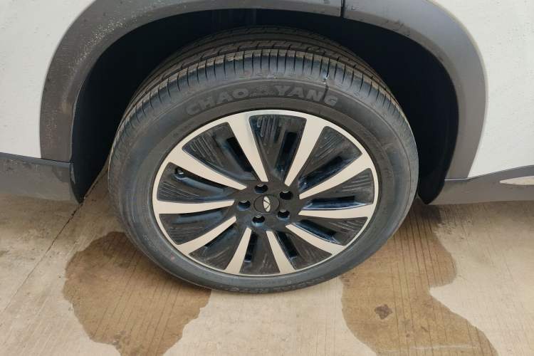 Used Chery Fengyun T8 2025 1.5T 130km Deluxe Version 5 Seats
