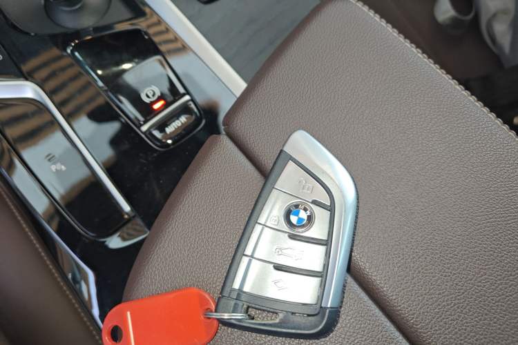 Used BMW 5 Series 2023 Restyled 530Li Leading Edition M Sport Package