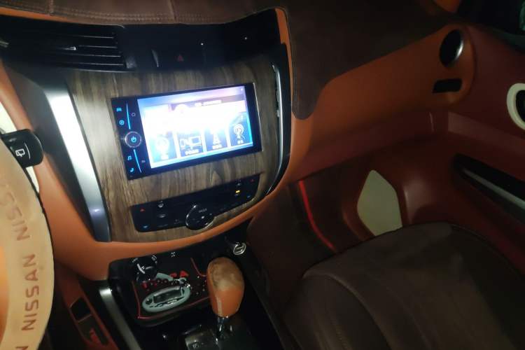 Used Nissan Terra 2018 2.5L Automatic 4x4 Luxury Edition