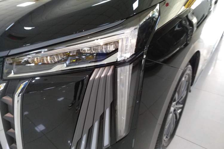 Used GAC Trumpchi M8 2024 Master Series 400T Prestige Edition Left Front Headlight