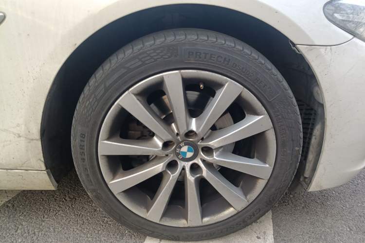 Used BMW 5 Series 2014 528Li xDrive Premium Edition