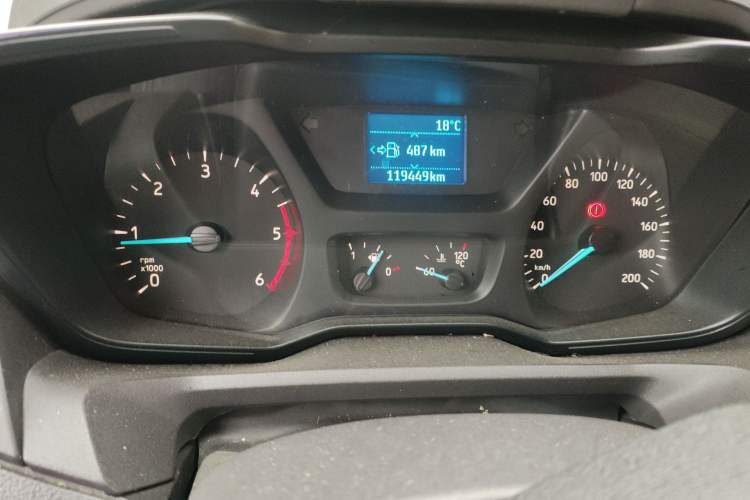 Used Ford Transit 2019 2.0T Diesel Multi-Purpose Commercial Vehicle Short Wheelbase Low Roof 6-Seater China VI Standard Instrument Cluster