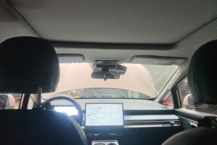 Used AION Y 2023 Younger Star Edition