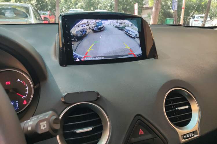 Used Renault Koleos 2015 2.5L Two-Wheel Drive Comfort Edition
