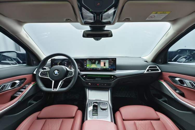 Used BMW 3 Series 2025 330Li M Sport Shadowline Package Center Console