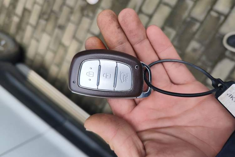 Used Hyundai ix25 2015 1.6L Automatic Two-Wheel Drive Smart GLS Trim
