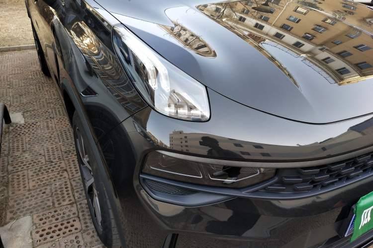 Used Lynk & Co 01 2021 2.0TD Four-Wheel Drive Hype-Halo Right Front Headlight