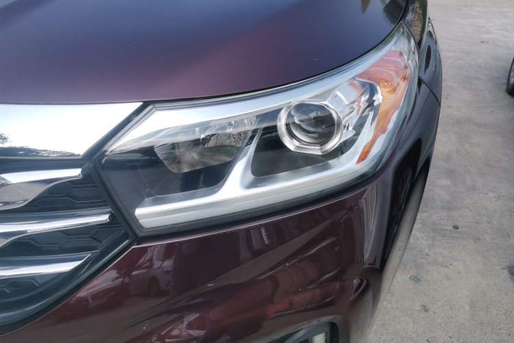 Used GAC Trumpchi GS4 2018 235T Automatic Two-Wheel Drive Elite Edition Left Front Headlight