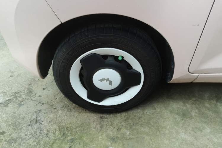 Used Wuling Hongguang MINIEV 2021 Macaron Premium Model – Lithium-NMC
