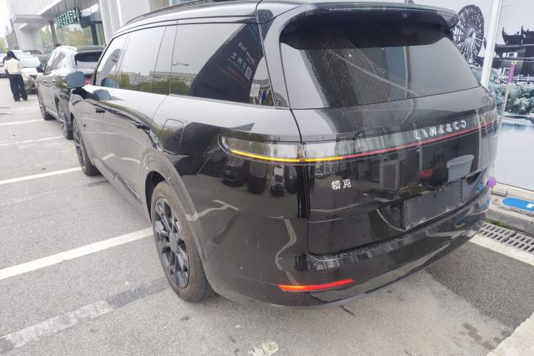 Used Lynk & Co 900 2025 2.0T Ultra
