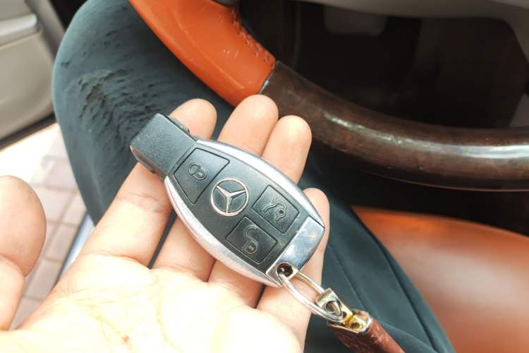 Used Mercedes-Benz S-Class 2010 S 300 L Business Model
