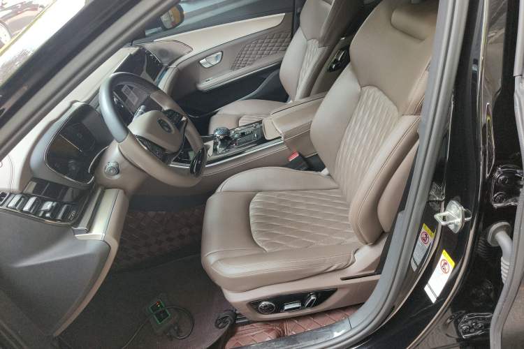 Used BYD Han 2023 EV Champion Edition 605KM Front-Drive Premium Model
