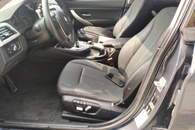 Used BMW 3 Series GT 2017 320i Sport Edition