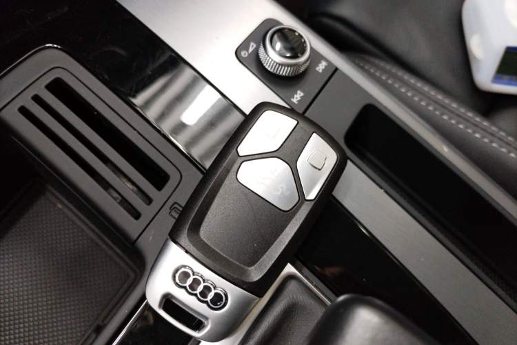 Used Audi Q5L 2022 40T Fashionable and Dynamic Model