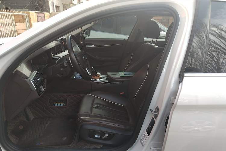 Used BMW 5 Series 2020 530Li Leading Edition Luxury Package
