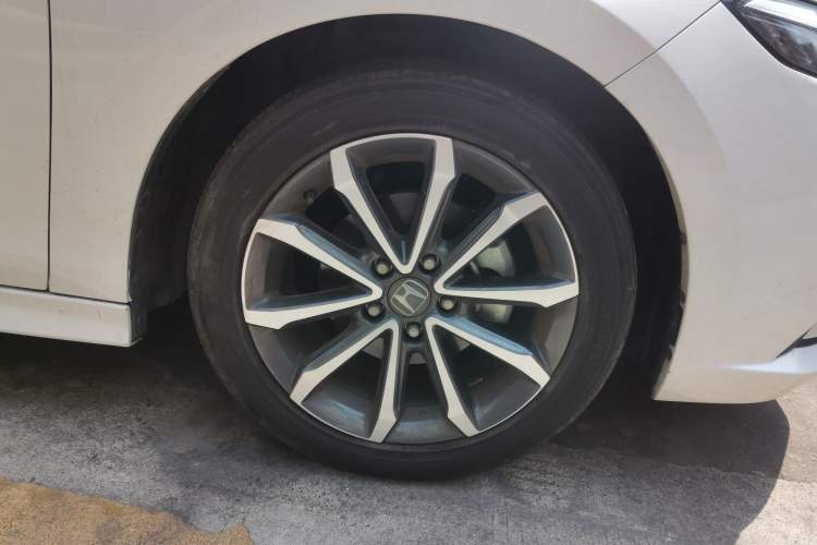 Used Honda Integra 2022 240TURBO CVT Luxury Edition Right Front Wheel Hub