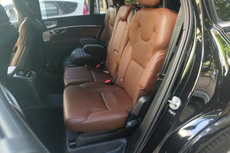 Used Volvo XC90 New Energy 2024 T8 Luxury Flagship 7-Seater
