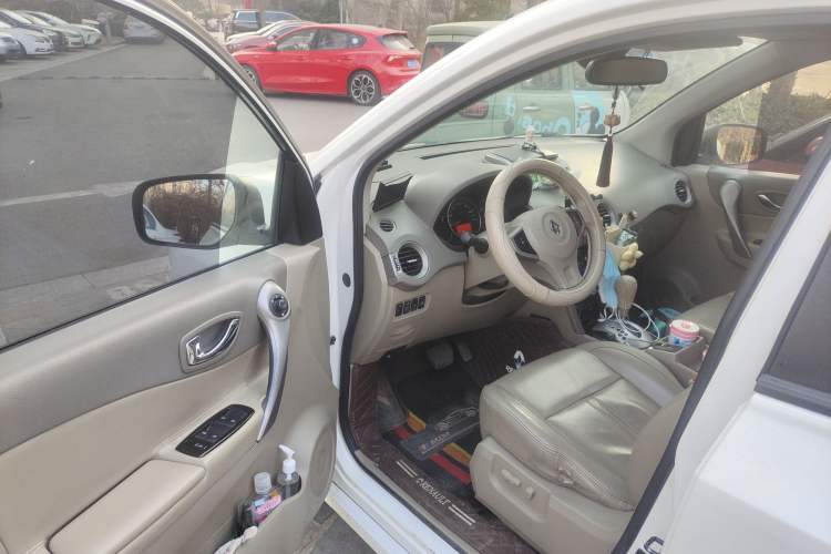 Used Renault Koleos 2010 2.5L Four-Wheel Drive Bose Limited Edition